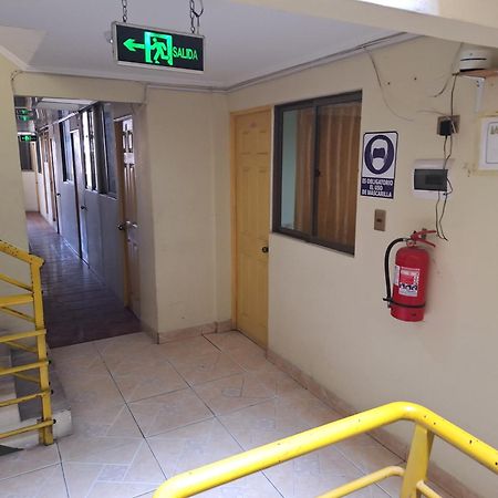 Hostal San Felipe Iquique Hotel Екстериор снимка