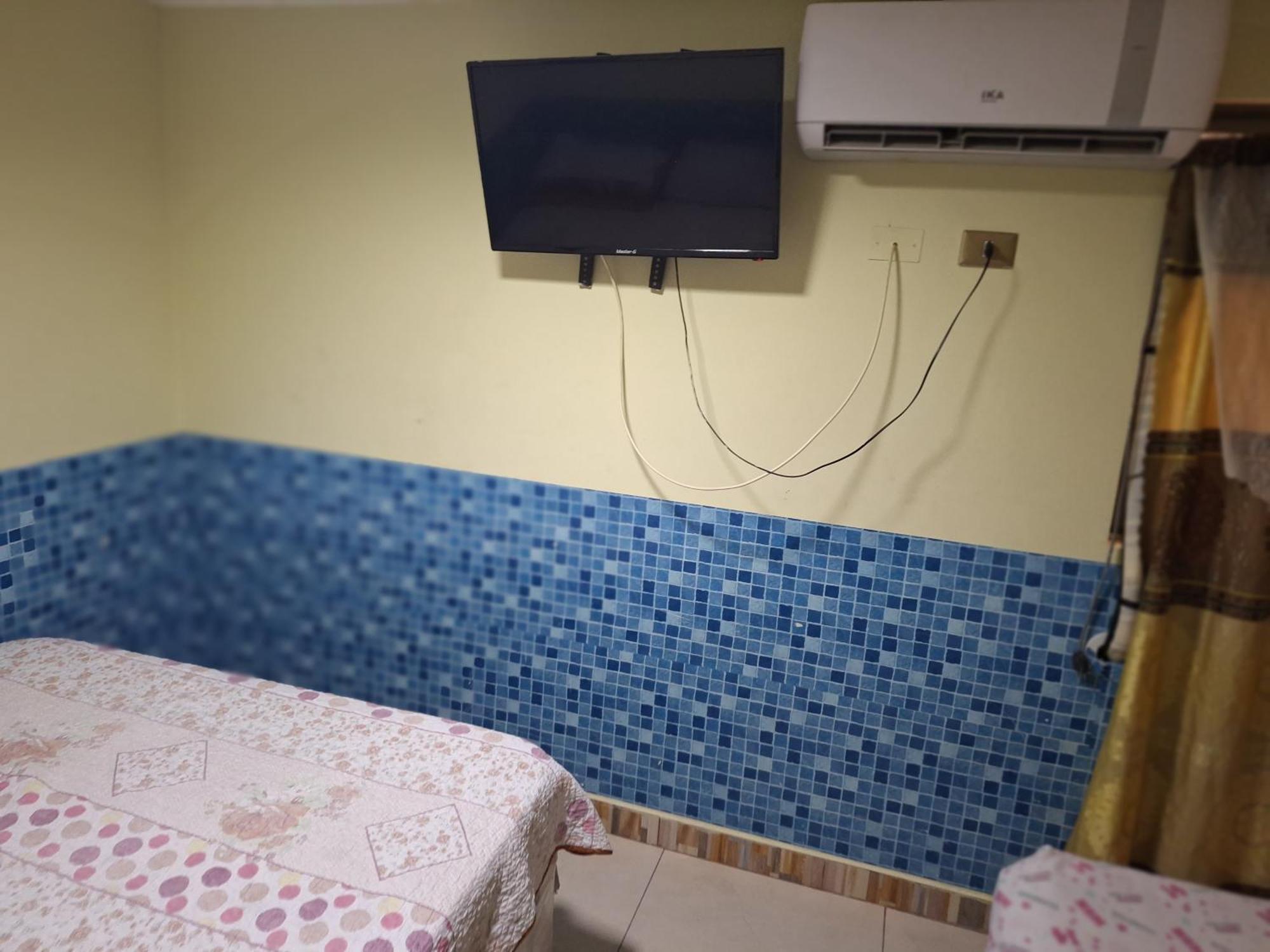 Hostal San Felipe Iquique Hotel Екстериор снимка