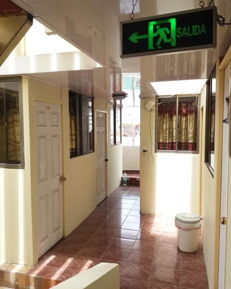 Hostal San Felipe Iquique Hotel Екстериор снимка