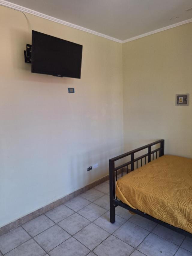 Hostal San Felipe Iquique Hotel Екстериор снимка